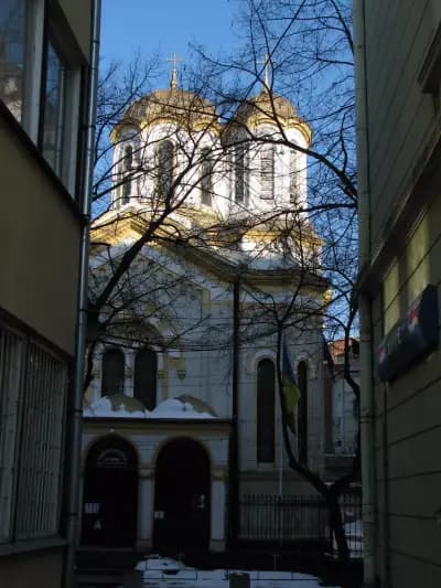 Румънска православна църква „Света Троица“