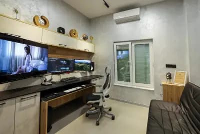 Safet Studio