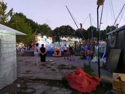 Лунапарк Китен