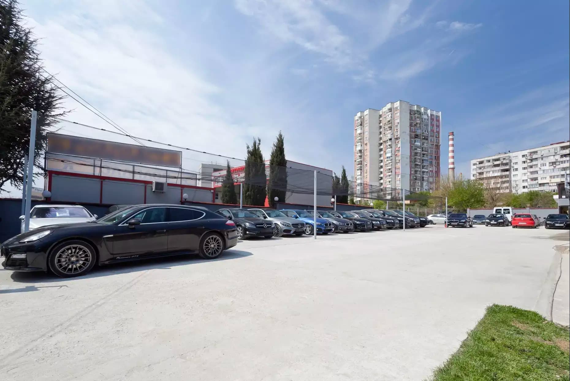 Автомивка Варна - Рони