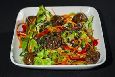 BAHAMI Bar & Dinner