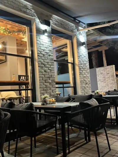 MODO Wine Bar & Food