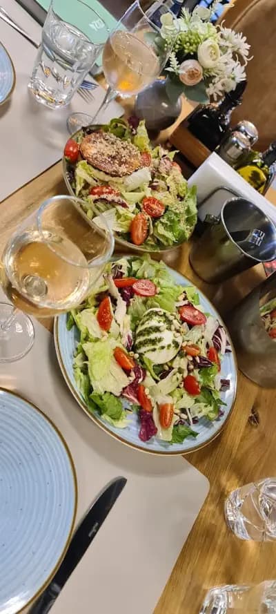 MODO Wine Bar & Food