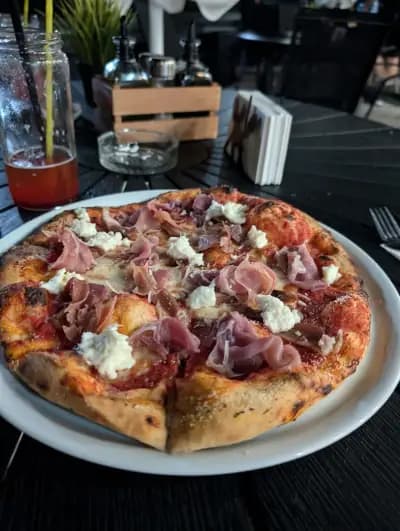 MODO Wine Bar & Food