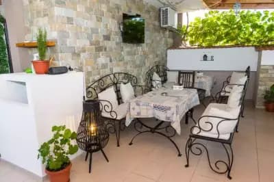 Rodos House