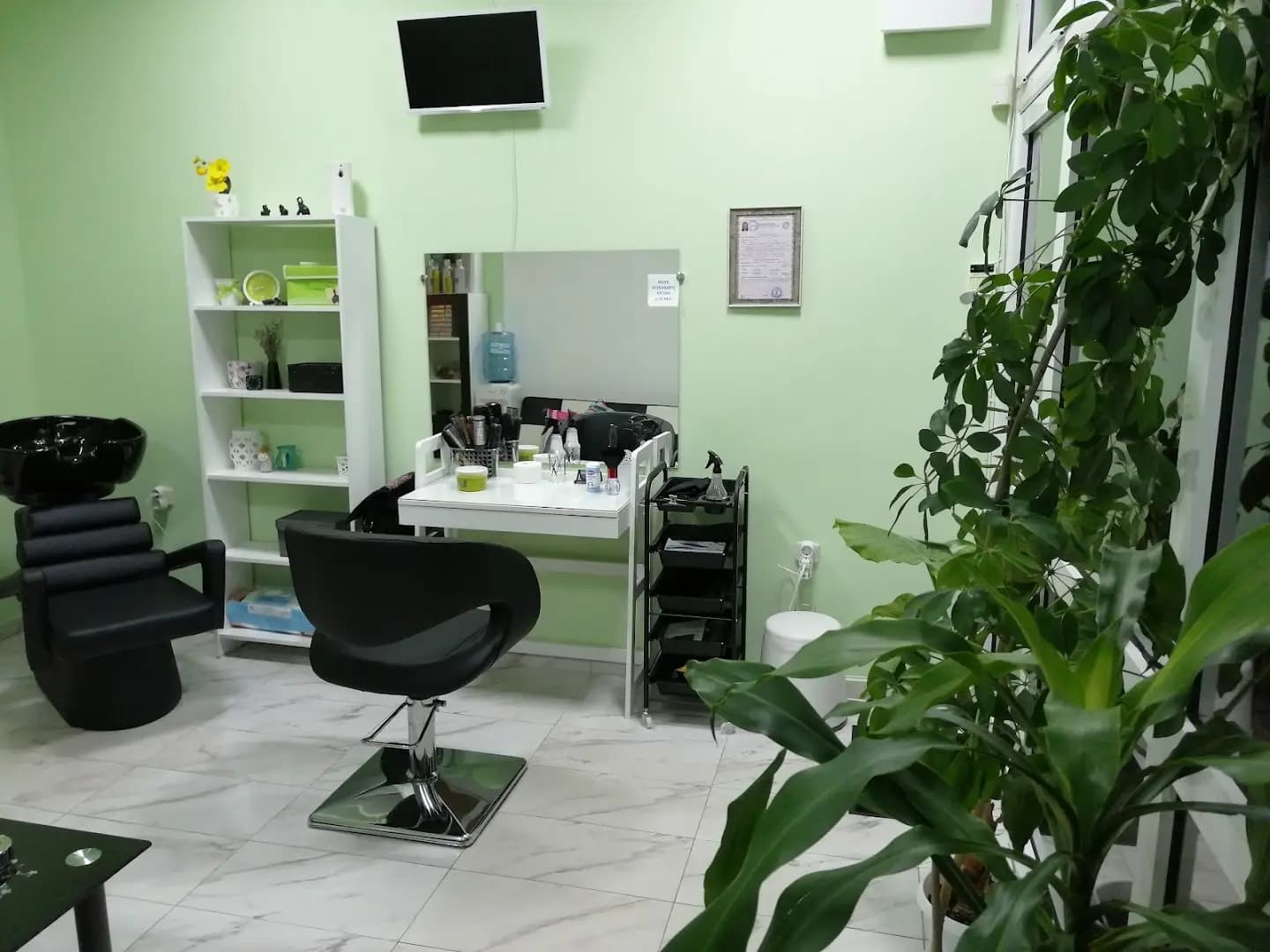 ZION hair studio massages/relax.renew.revive