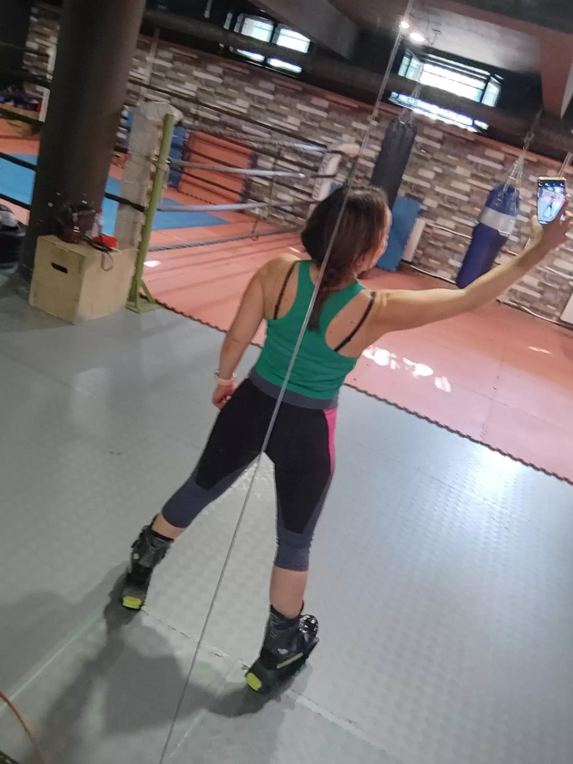 Спортен център "ЗАЛАТА"