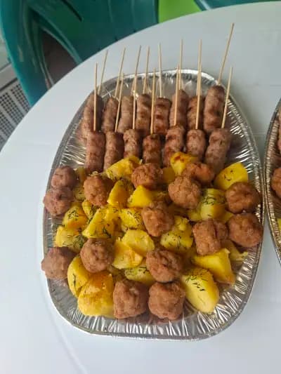 Дани Кетъринг