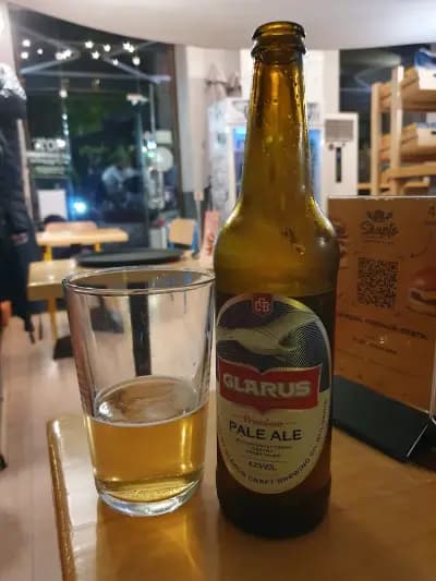 Skapto Burgers, Beers and Fries Iskar