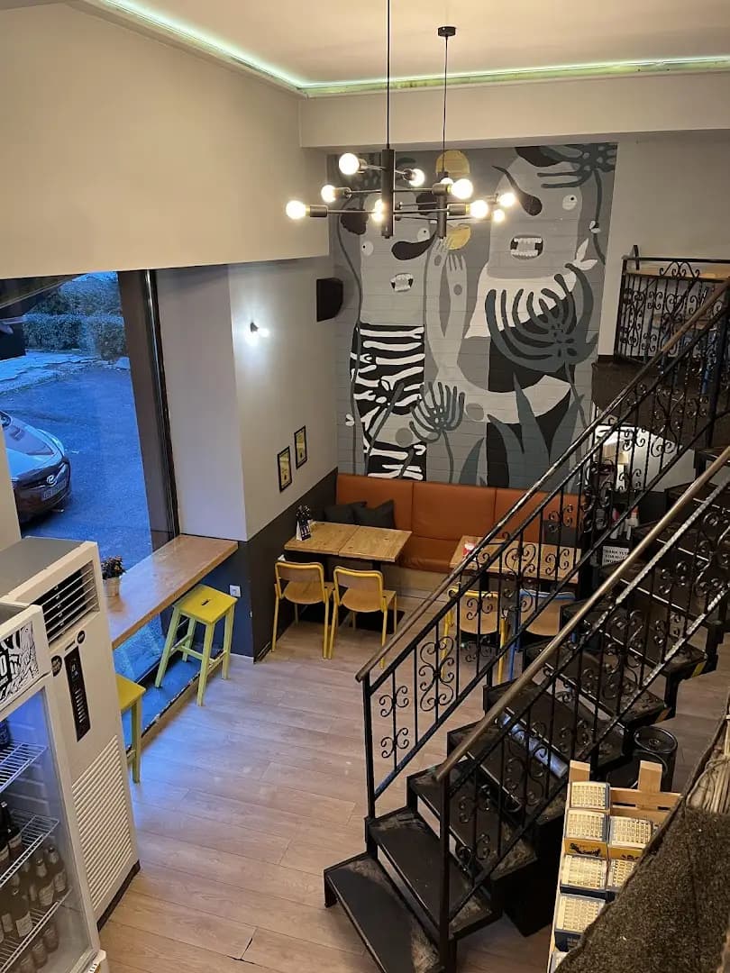 Skapto Burgers, Beers and Fries Iskar