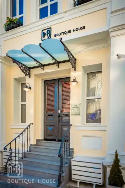 No13 Boutique House