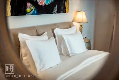 No13 Boutique House