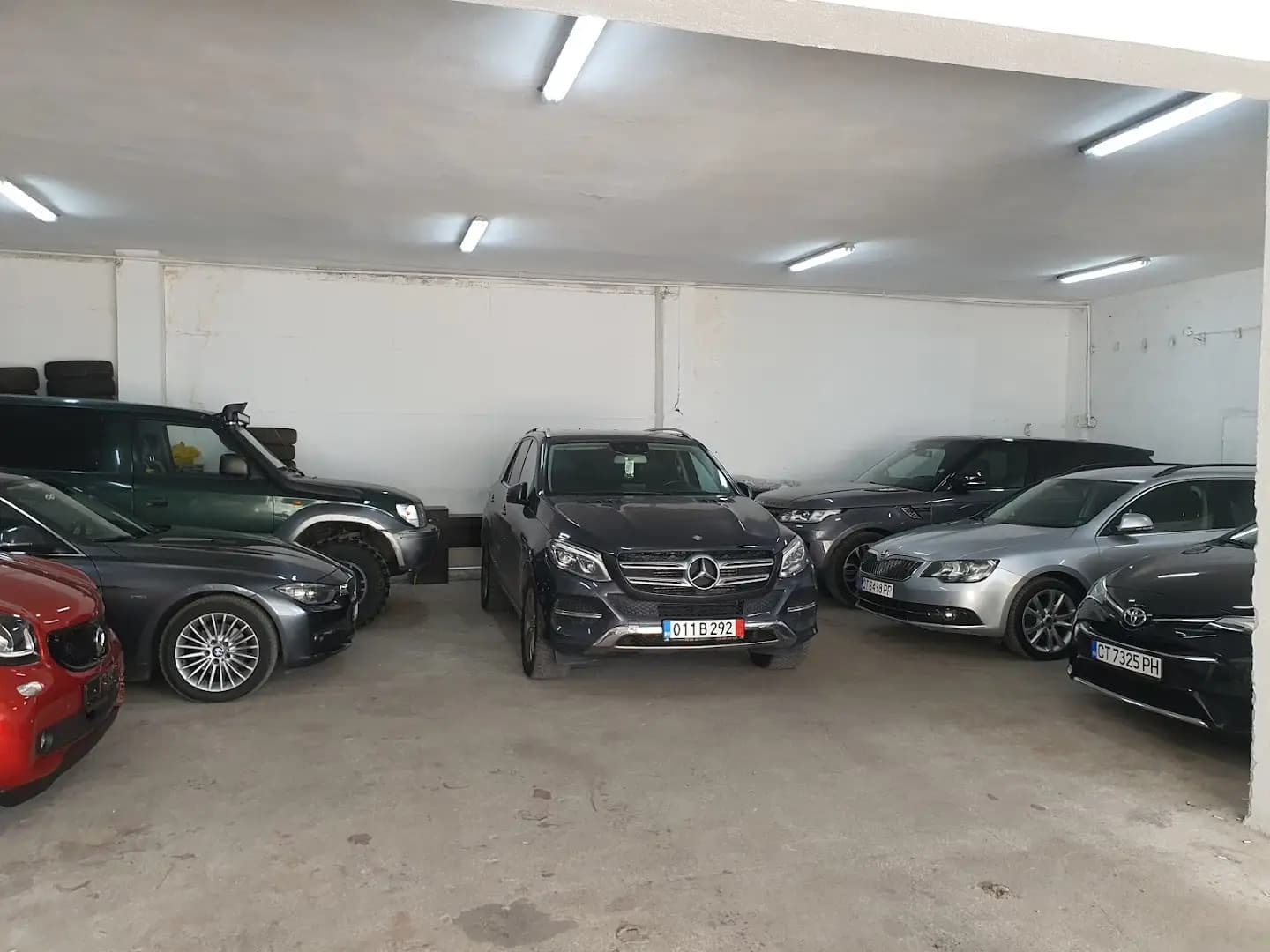 iCar І Автокъща І Стара Загора І Внос на автомобили І Гаранционни автомобили І Нови автомобили І Товарни автомобили
