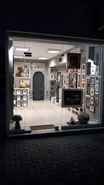 Art Gallery GARYELI