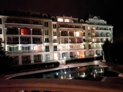 Romance Hotel and Family Suites