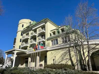 Romance Hotel and Family Suites