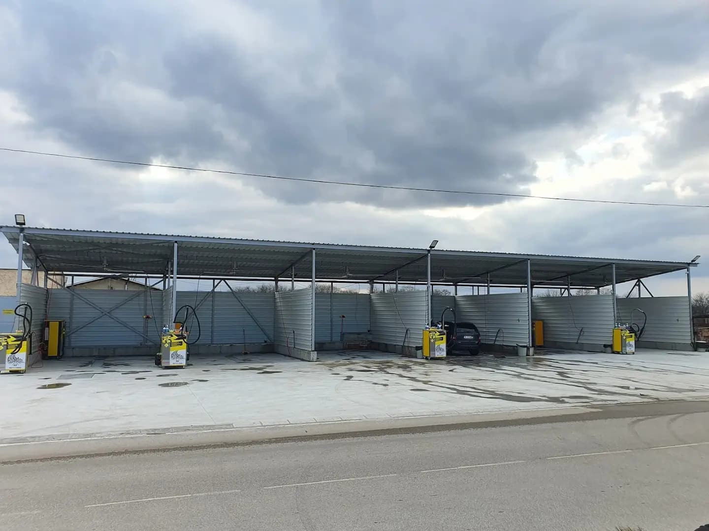 Автомивка на самообслужване ДЕМИРЕВИ