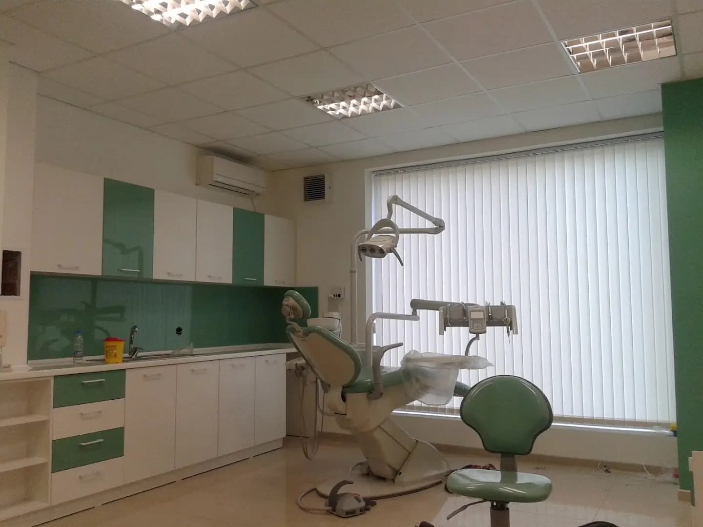 ASDent Dental Clinic | Детска стоматология и алайнери