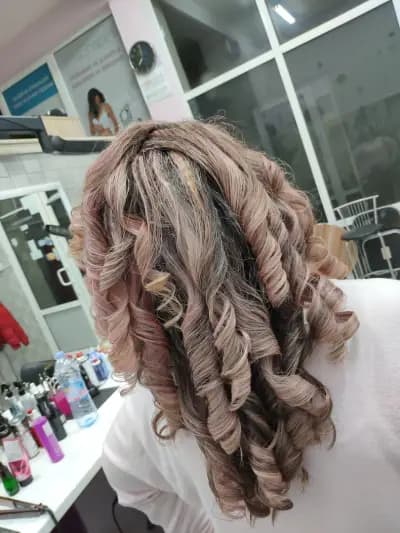 Студио Beauty Zone