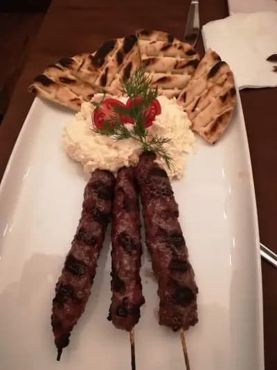 Хотел Елеганс