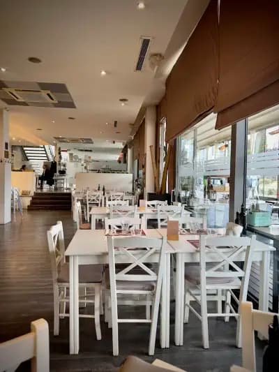 Leo's pizza "Trattoria"