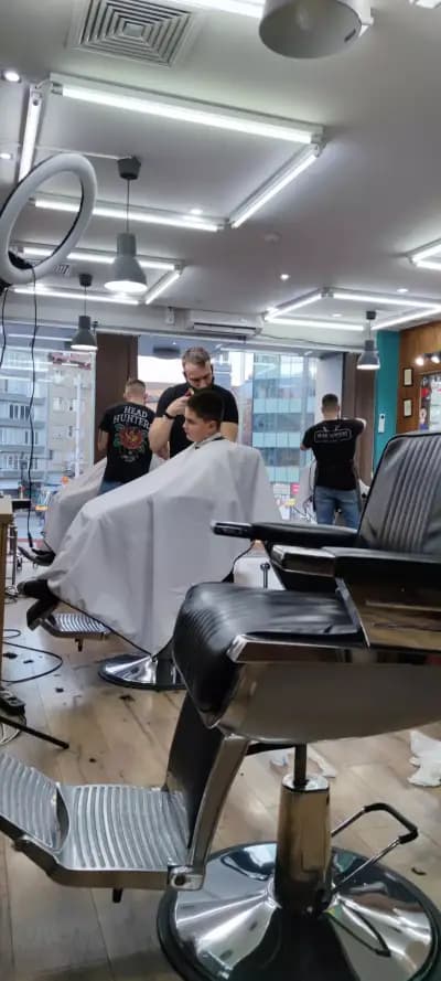 HeadHunters Barbershop