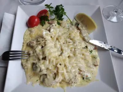 Ресторант Lavish