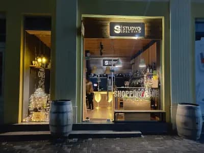 Studyo del Vino