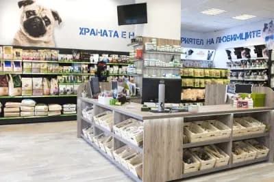 Зоомагазин Д-р Стефанов - Нечовешки магазин