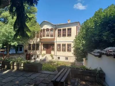 Среброва къща