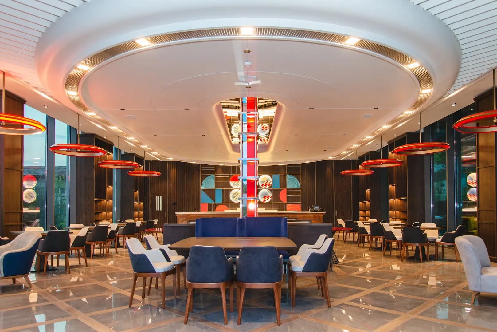 Monni Milano Club & Restaurant