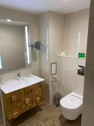Хотел Амирал (бивш Best Western Park Hotel)