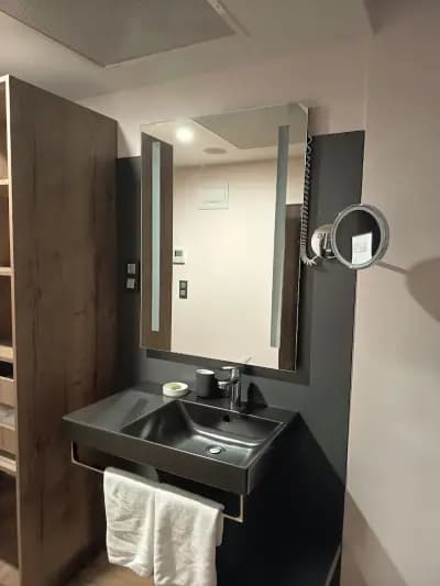 Хотел Амирал (бивш Best Western Park Hotel)