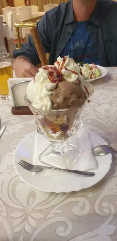 Ресторант "Кипарис"