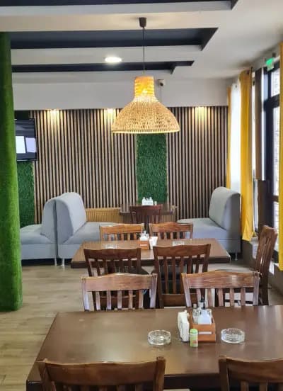 Ресторант "Ролис"