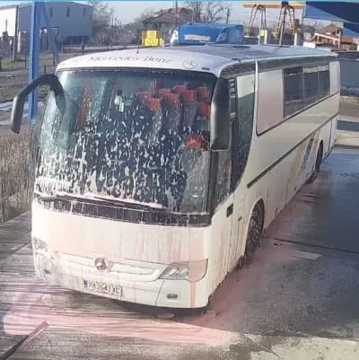 Автомивка за камиони и леки коли на самообслужване Калековец