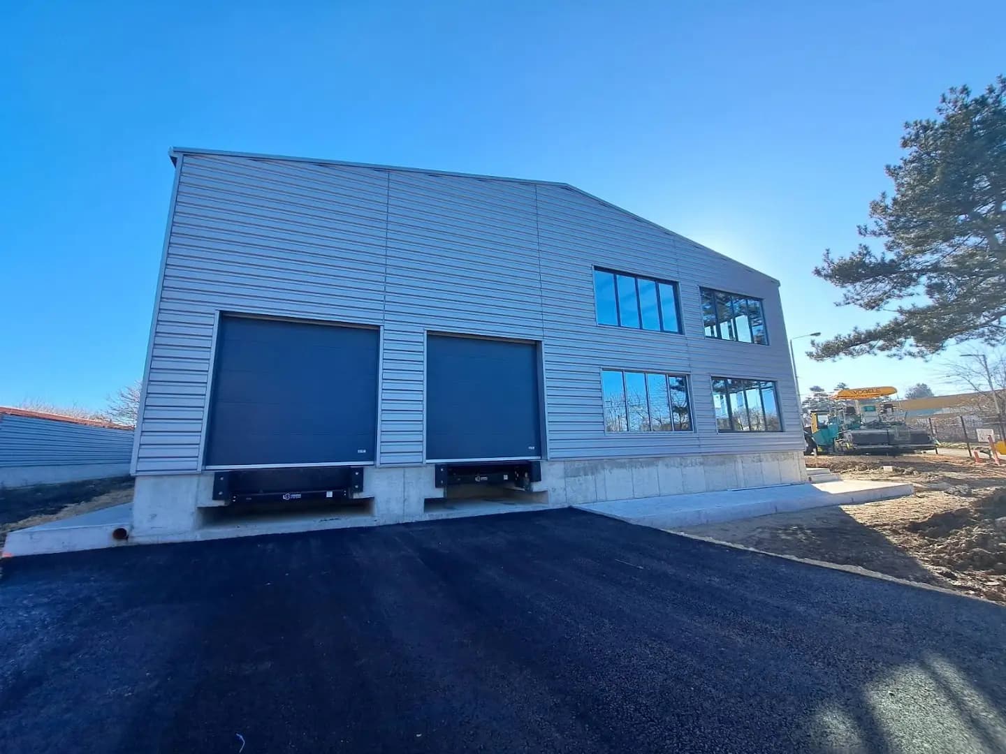 RUSE LOGISTICS DEPOZIT/ Русе Лоджистикс Склад