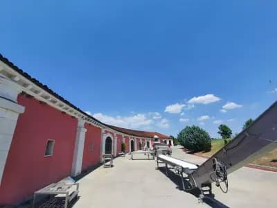 КАТАРЖИНА ЕСТЕЙТ