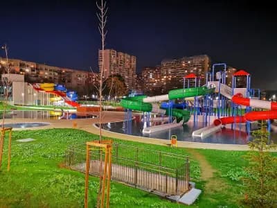Аквапарк Възраждане