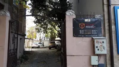 ESCAPE HOUSE - Escape Room стая във Варна