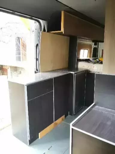 Паркинг и сервиз за кемпери и каравани Campic. Camper stop. Camper & caravan repair.