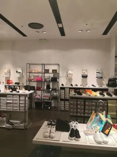 HUMANIC I Grand Mall Varna