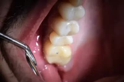 Дентален кабинет „Ивадент“ / Dental studio “Ivadent”