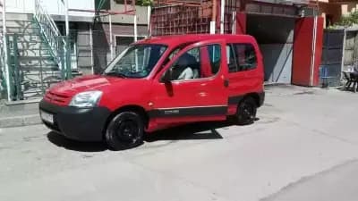 Автоцентър Давит ЕК