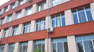 Медицински колеж