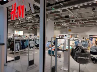 H&M