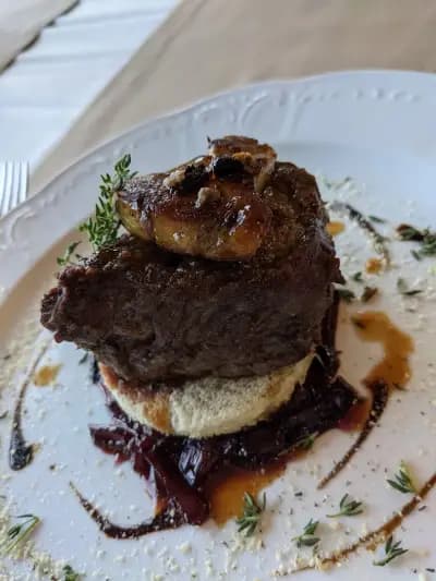 Марина Резидънс Хотел & Ресторант