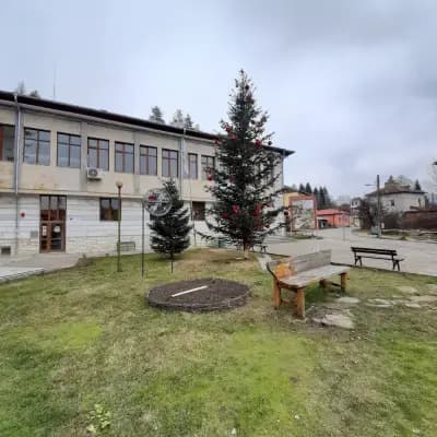 Хотел Център