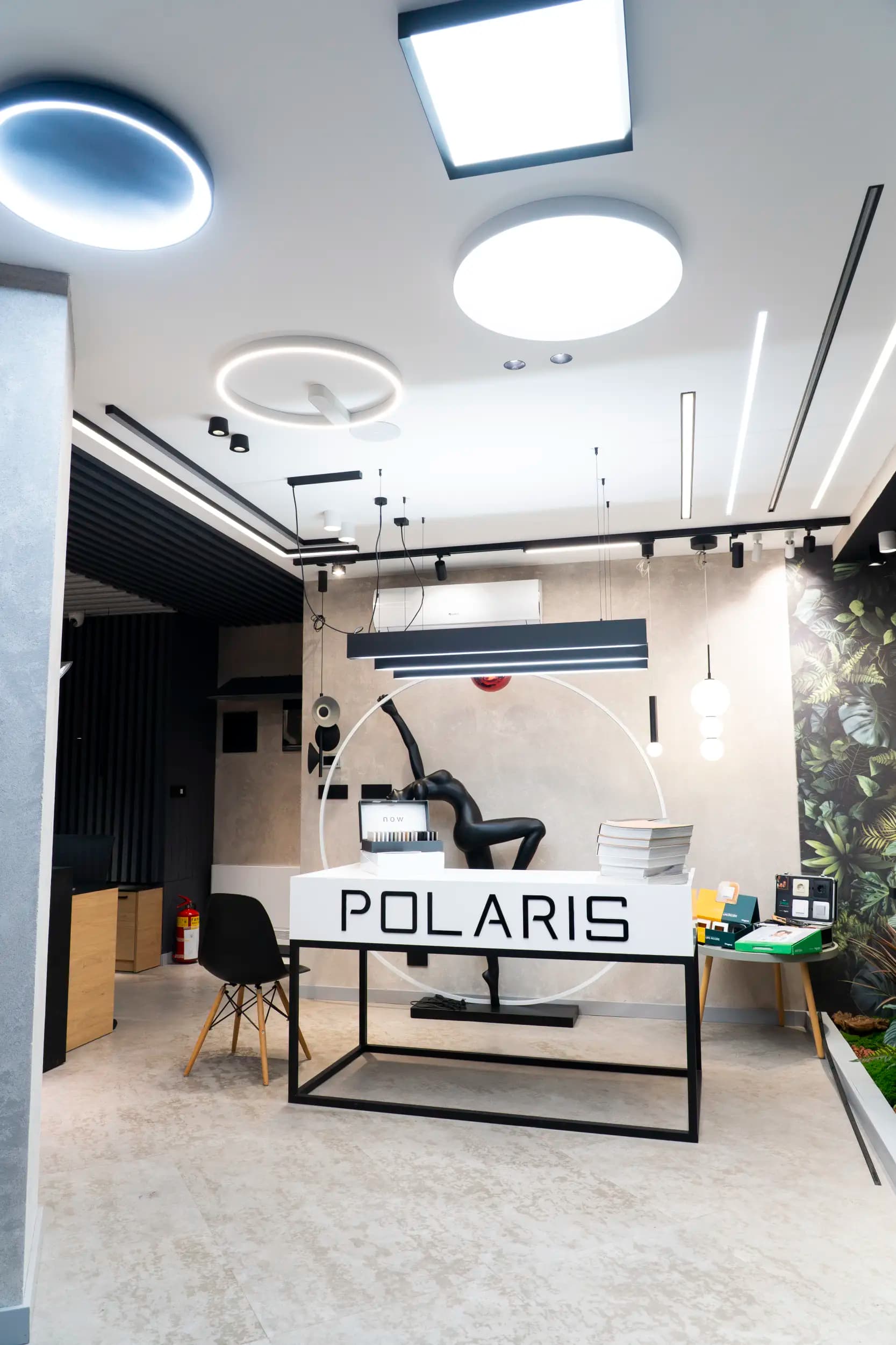 Polaris Lighting Варна Битоля - Магазин и шоурум