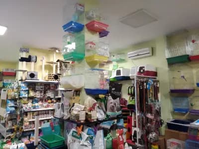 Зоомагазин,Зооцентър Славея